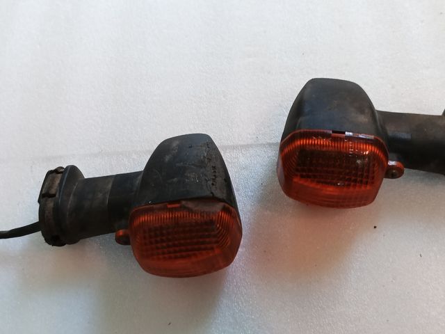 Derbi Variant o indicatori di direzione simili