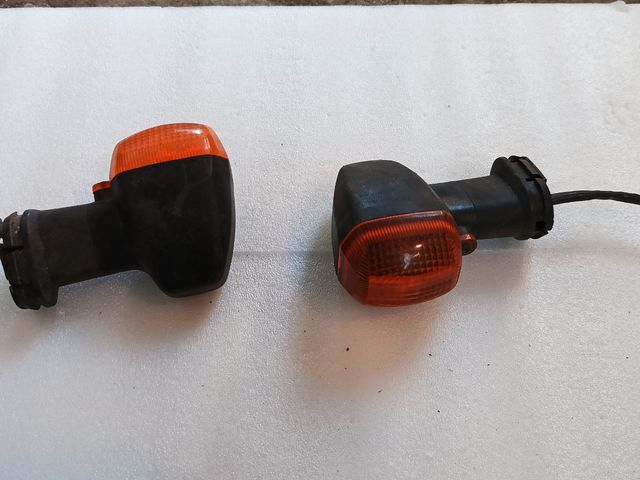 Derbi Variant o indicatori di direzione simili