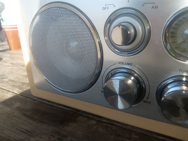 Radio estilo vintage.