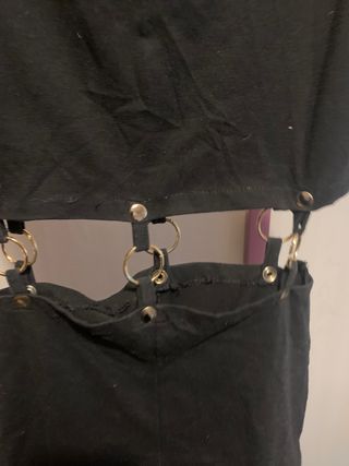 Mono corto preto ajustado elegante