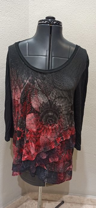 Blusa Desigual volantes talla XL