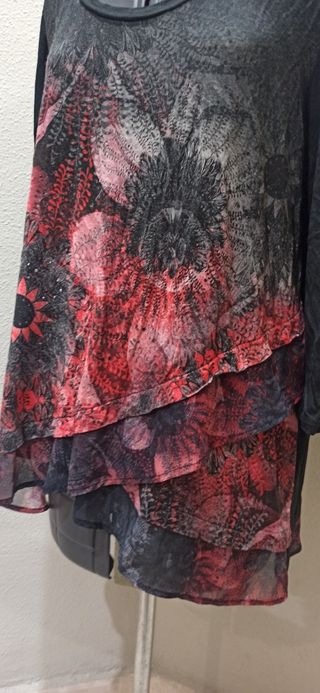 Blusa Desigual volantes talla XL