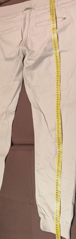 Pantalón Bershka-tipo chándal