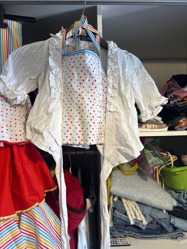 Faldita flamenca mas dos corpiños