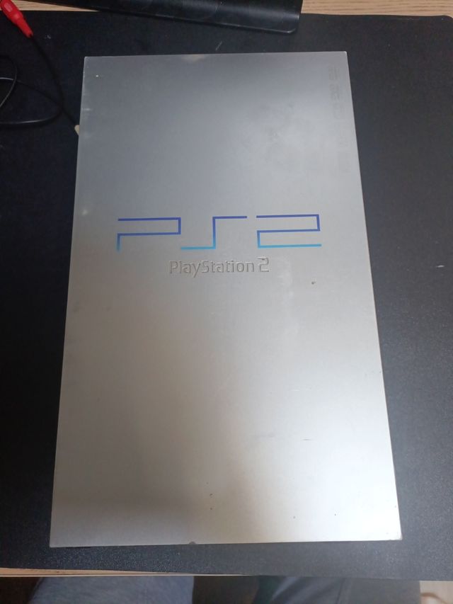 PS2 con cuatro mandos