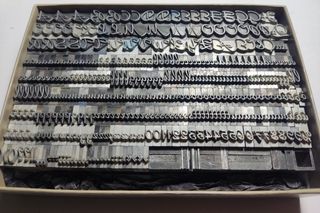 ABECEDARIO TIPOGRÁFICO LETRAS IMPRENTA CUERPO 24