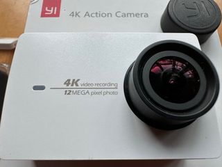 Camara YI 4K con Gimbal Zhiyun RiderM