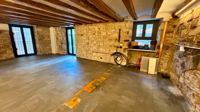 R-7937685 Traspaso Bar C1 en Ciutat Vella