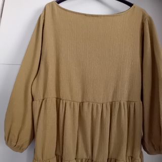 Vestido con volantes y muy cómodo