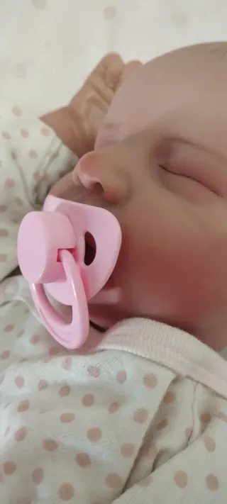 Bebe reborn realista .