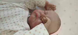 Bebe reborn realista .