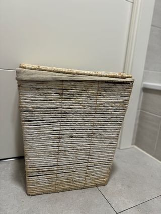 Cesto mimbre para colada