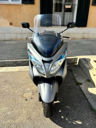 Suzuki Burgman 400 ABS