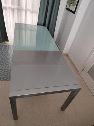 Mesa comedor extensible 