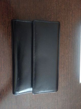 Cartera negra
