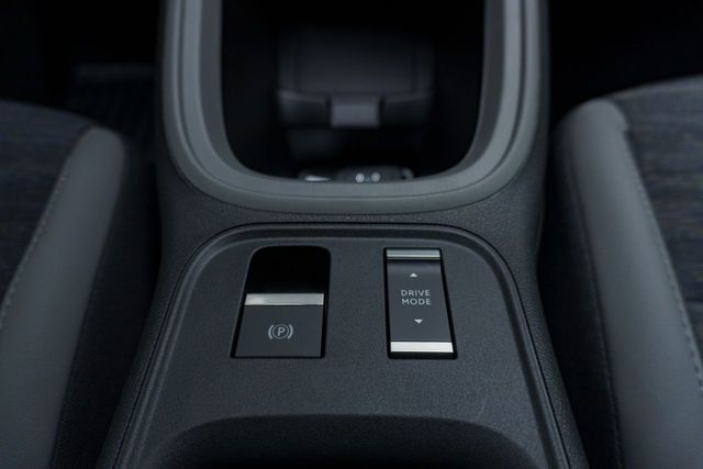 Jeep Avenger LONGITUDE BEV 54KWH 156 CV 5P