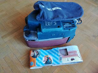 Lijadora de banda Black Decker