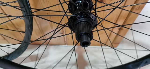 Ruedas MTB race face Ar