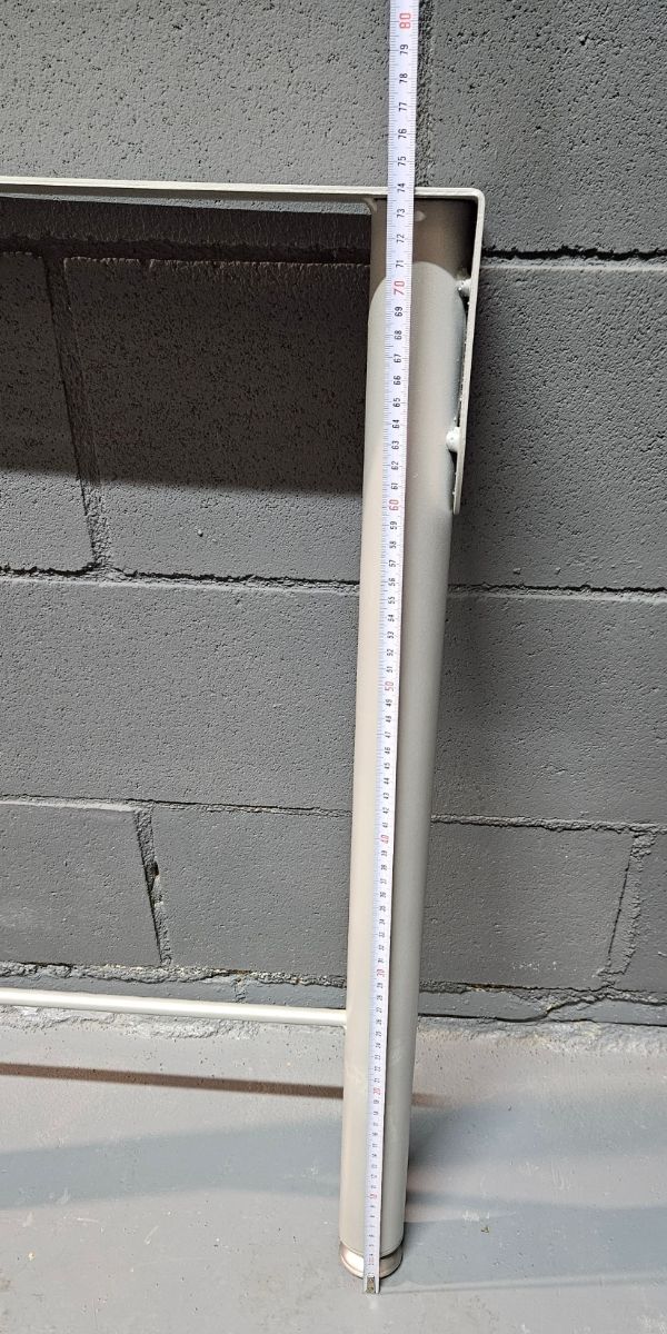 Soporte de mesa gris