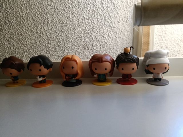 Colección completa Friends x McDonald's