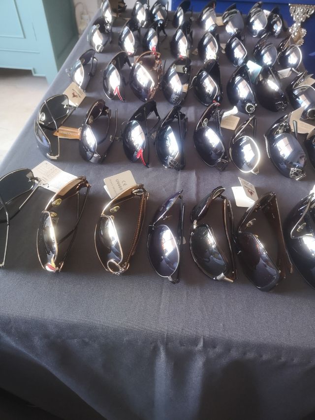 Gafas de sol 40 en total