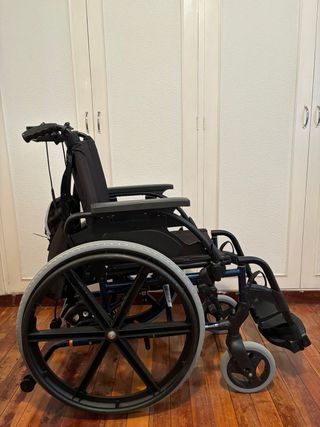 Silla de ruedas con motor