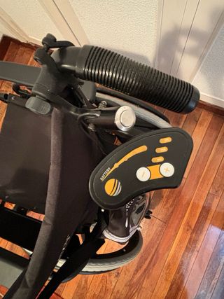 Silla de ruedas con motor