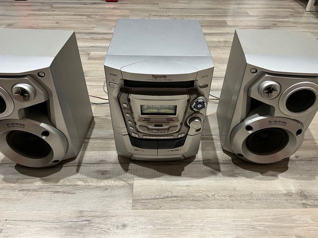 Mini cadena musica PANASONIC