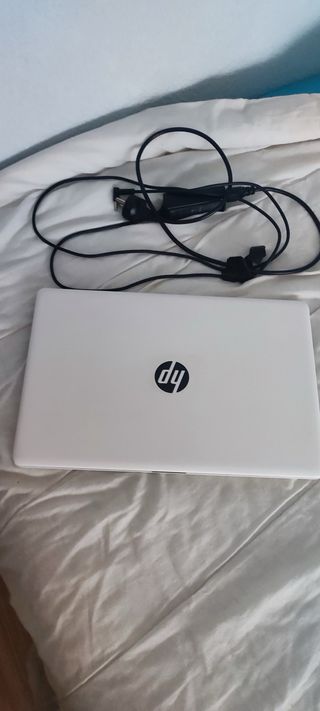 Ordenador portatil HP 15dw0020ns