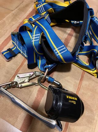 Arnés de seguridad anticaídas