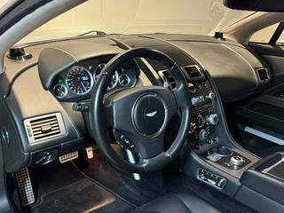 Aston Martin Rapide 2010