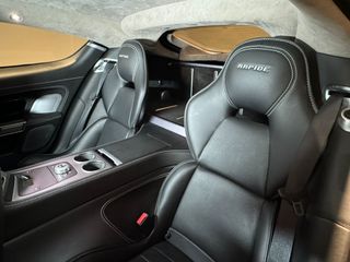Aston Martin Rapide 2010