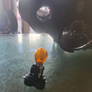 Faro izq Peugeot 307 año 2005
