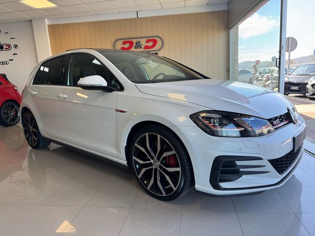 Volkswagen Golf GTI Performance