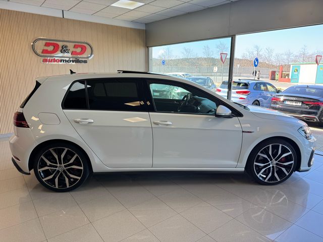 Volkswagen Golf GTI Performance