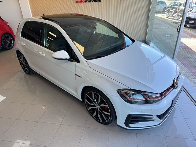 Volkswagen Golf GTI Performance
