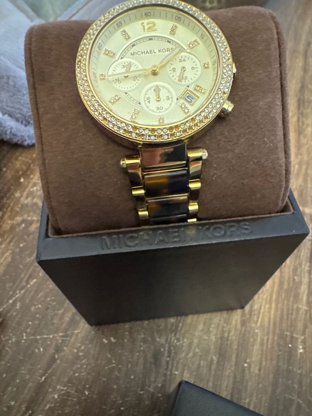 Vendo reloj pulsera de mujer michael kors