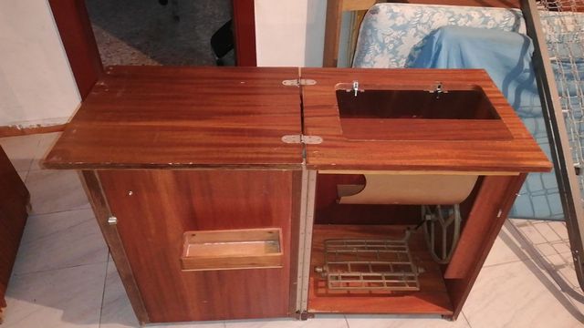mueble maquina coser