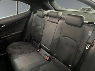Lexus UX 2.0 250h Premium
