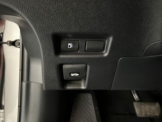 Lexus UX 2.0 250h Premium