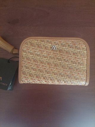 Monedero nuevo ha estrenar