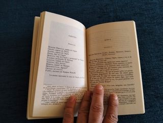 Franceses Universales. Cátedra.