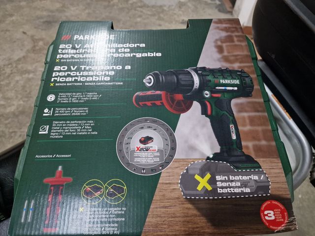 Taladro atornillador a batería con maletín