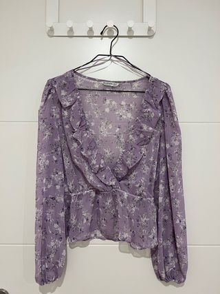 Blusa de gasa lila