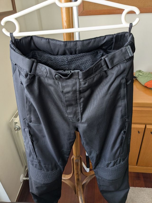 Pantalón Moto