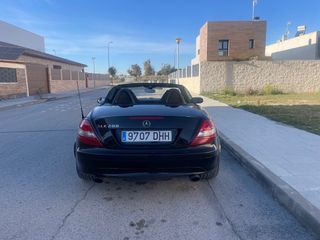 Mercedes-Benz SLK 2004