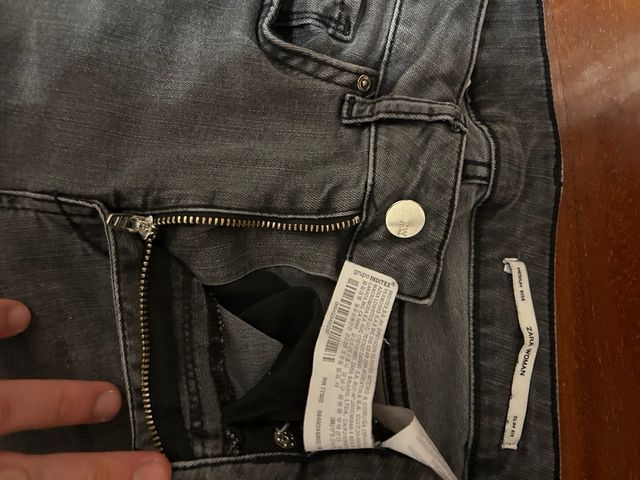 Vaquero mujer Zara gris
