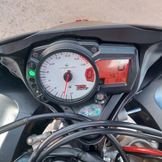 SUZUKI GSX-600R