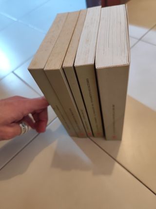 Libros biblioteca de escritoras