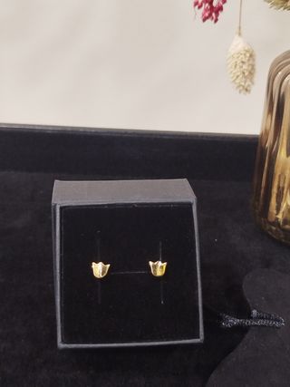 Pendientes oro tulipán de Tous 18k